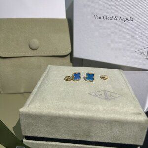 Van Cleef & Arpels Gold and mother of pearl Clover Earrings